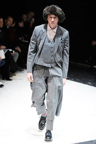 Comme des Garcons / - 2010-2011